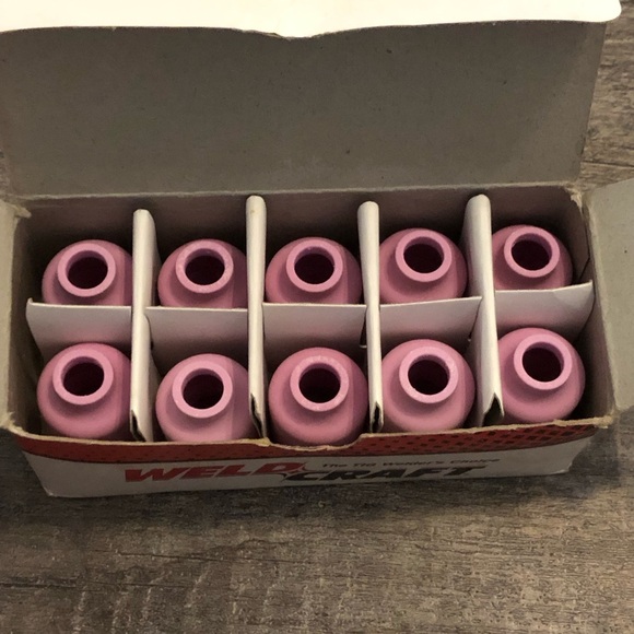Weld craft Welding Alumina Nozzle
Size 6
New, In Box - Old Inventory. Lot of 10 - Picture 1 of 4